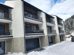 Budynek, w którym mieści się apartament