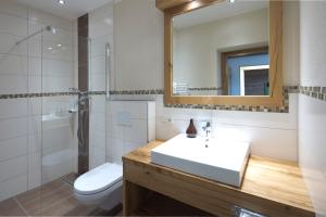 Kupatilo u objektu Hotel Gasthof Obermair
