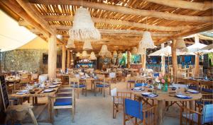 Un restaurant sau alt loc unde se poate mânca la GYP SEA Saint Barth