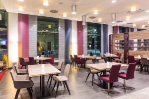Restaurace v ubytování Park Inn by Radisson Neumarkt