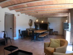 Posezení v ubytování Casa Rural Masia Can50