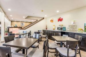 Posezení v ubytování Quality Inn Cle Elum-Ellensburg