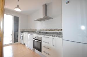 A kitchen or kitchenette at Casa Liss