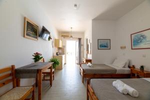 Posezení v ubytování Pefkos View Apartments