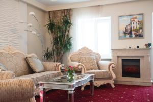 Posezení v ubytování Hotel Ternopil