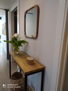 Zdjęcie z galerii obiektu Apartamentos Pontedeume Riadoeume w mieście Puentedeume