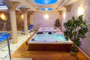 Fotografia z galérie ubytovania Hotel Adam & Spa v destinácii Kudowa-Zdrój