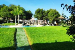 Basen w obiekcie Montefaro Spacious Townhouse - Beach & pool lub w pobliżu