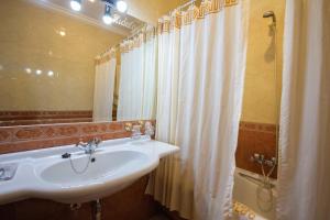 Koupelna v ubytování Hotel Hidalgo