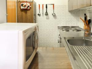 Η κουζίνα ή μικρή κουζίνα στο Apartment Bouleaux E 1 by Interhome