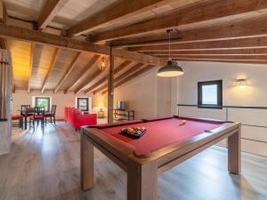 Biliár nebo kulečník v ubytování Holiday Home Boutique House by Interhome