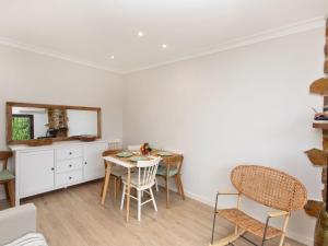 Fotografie z fotogalerie ubytování Apartment Adelfa 7 by Interhome v destinaci L'Escala