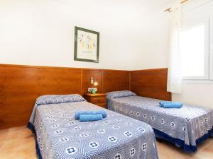 Posteľ alebo postele v izbe v ubytovaní Holiday Home Port Pals Village by Interhome
