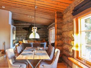 Posezení v ubytování Holiday Home Kelo tuisku by Interhome