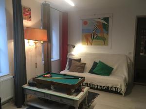 Appartement génial 당구 시설