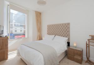 Krevet ili kreveti u jedinici u okviru objekta Shandwick Apartment - Edinburgh City Centre - Sleeps 2