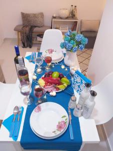 Angelina's cosy apartment in Corfu town italokat is kínál
