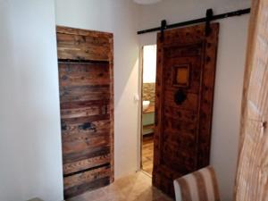 Gallery image of L'atelier in Saint-Maximin +66 photos