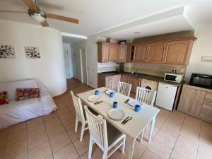 Fotografia z galérie ubytovania Apartamento In Front Of The Beach Primera Linea De Playa v destinácii Villajoyosa