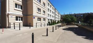Budova, v ktorej sa apartmán nachádza