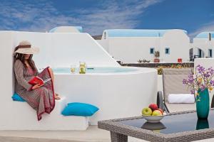 Piscina di Athiri Santorini Hotel o nelle vicinanze