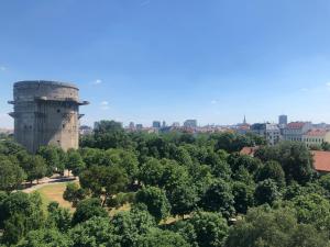 Zdjęcie z galerii obiektu Augartenblick Penthauscombo 14/15/16 - Blick zum Riesenrad w Wiedniu