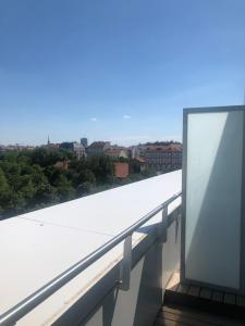 Zdjęcie z galerii obiektu Augartenblick Penthauscombo 14/15/16 - Blick zum Riesenrad w Wiedniu