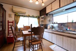 Shanti House Sakaiminato tesisinde mutfak veya mini mutfak