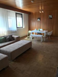Posezení v ubytování Ferienhaus Riesling + 20 fotografií