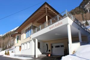 Budova, kde se apartmán nachází