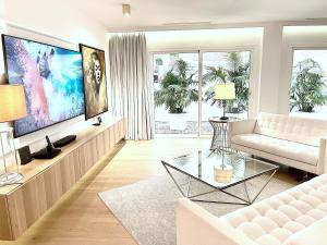 MONDRIAN Luxury Suites & Villas, Benalmádena – Precios ...