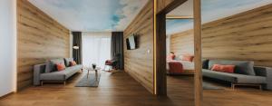 Posezení v ubytování Hotel Drei Quellen Therme