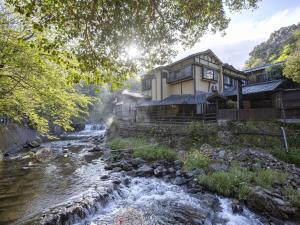 Zgrada u kojoj se nalazi ryokan