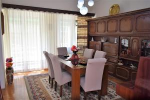 Fotografie z fotogalerie ubytování HIGH QUALITY 110qm 2BR at Simos-Lux-Apartment v Aténách