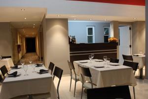 Εστιατόριο ή άλλο μέρος για φαγητό στο Hotel Identidad