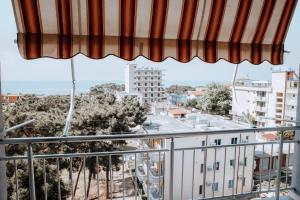 Γενική άποψη της πόλης Velipoje ή θέα της πόλης από  αυτό το ξενοδοχείο