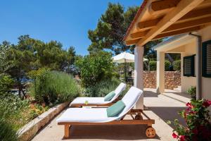 Сад в Apartments Silvana