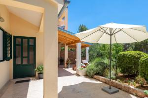 Сад в Apartments Silvana