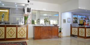 Salone o bar di Hotel I Due Gabbiani CITR 9006