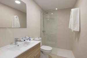 Koupelna v ubytování Aparthotel BCL Levante Lux