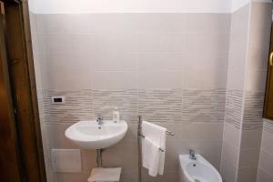 Koupelna v ubytování Relax da Giusy