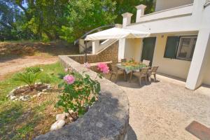 Zahrada ubytování Adiomar cottage