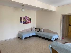 Postel nebo postele na pokoji v ubytování Treasures B&B