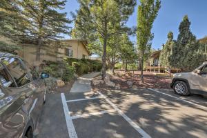 Gallery image of Flagstaff Townhome - Walk to Country Club and Pools! in Flagstaff
