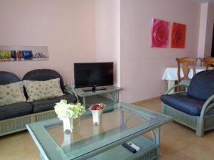 Imagen de la galería de Ada Edison Apartamento, Parking, Aire acondicionado, WiFi, Piscinas, en Peñíscola