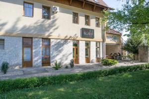 Budova, v ktorej sa apartmán nachádza