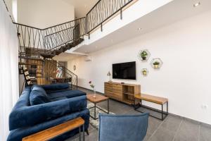 TV a/nebo společenská místnost v ubytování Holiday House Sukošan Zadar