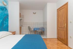 Φωτογραφία από το άλμπουμ του Apartmani Petracie σε Drvenik