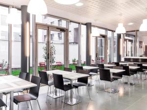 Restaurace v ubytování Aparthotel Adagio Access Paris Clichy
