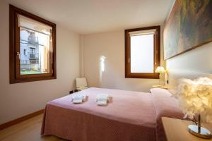 Postel nebo postele na pokoji v ubytování Metsola Apartamentos Rurales